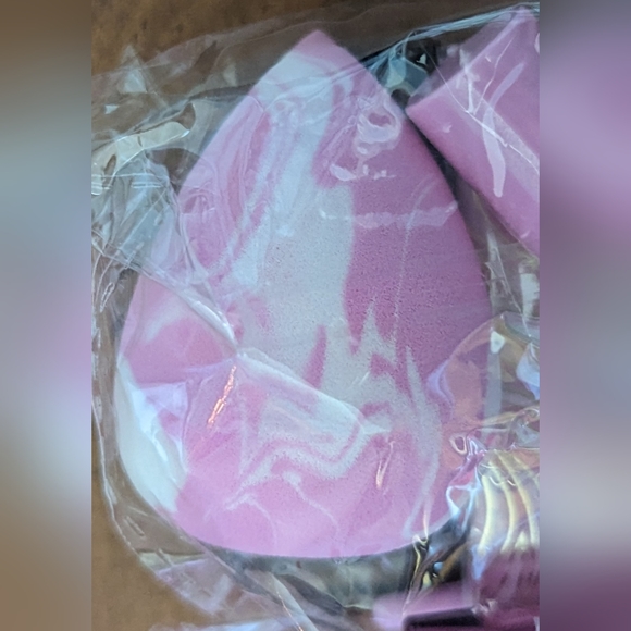 NWT Ulta Beauty beauty bag with 9 piece set: full size multitasking mascara mini - Picture 11 of 15